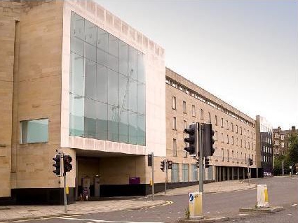Morrisson Street Hotel
